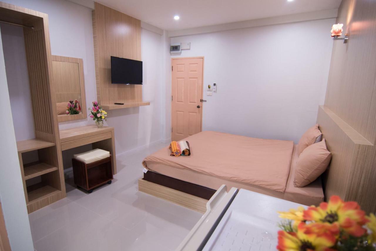 Tn Thanyawit Nakhon Ratchasima Exterior photo